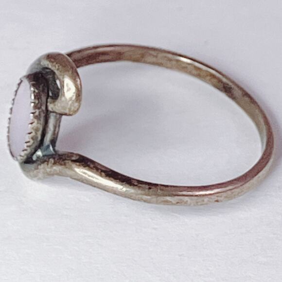 Vintage Ring Sterling Silver Mother of Pearl 1960s Signed WM Modernist Size 7.5 - Picture 16 of 16